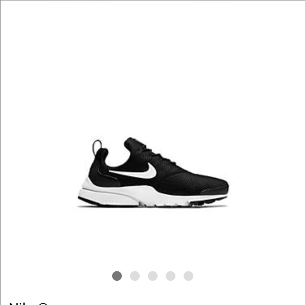 Mike Sneakers
